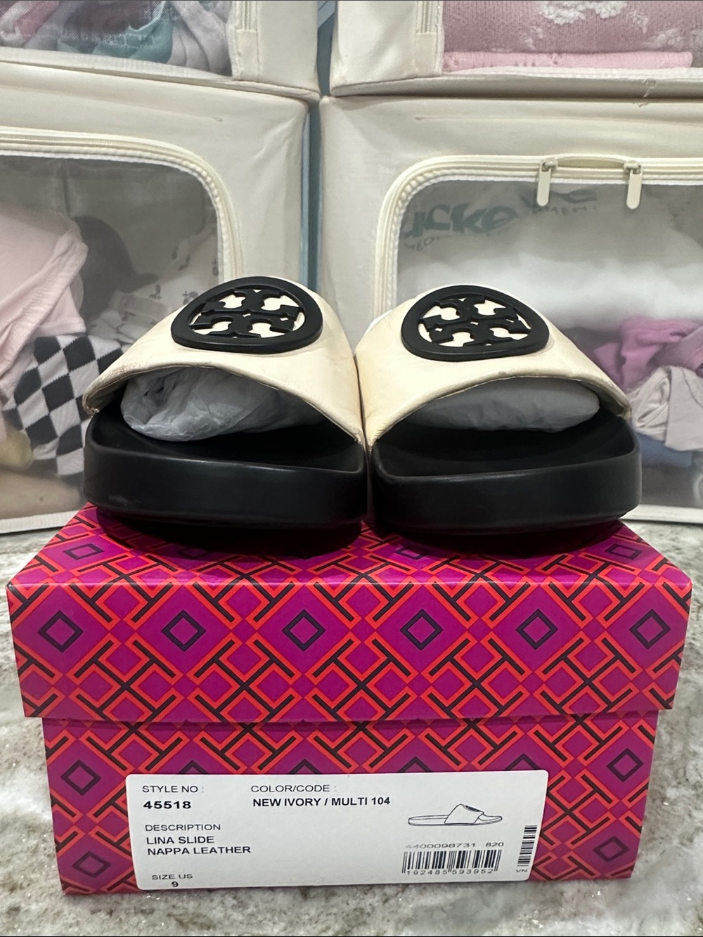 Authentic Tory Burch Ivory and Black Slide Sandals with Logo Medallion size 9